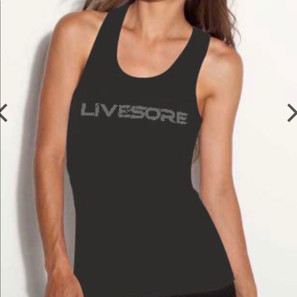 LIVESORE - Women’s workout tank